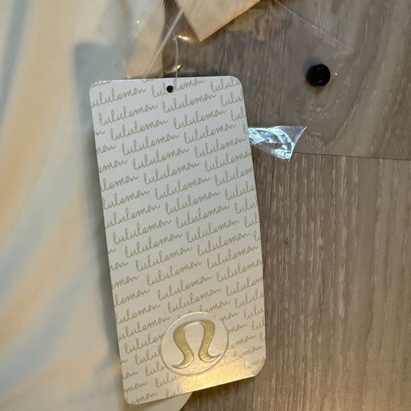 2014 Lululemon Get It On Blouse Angel Wing White Long Sleeve - Retired Rare - Picture 12 of 14